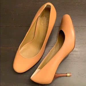 Tory Burch Nude Leather Heels